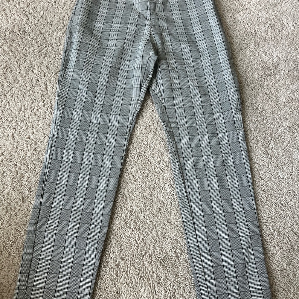 a new day Gray Ankle Cropped Pants